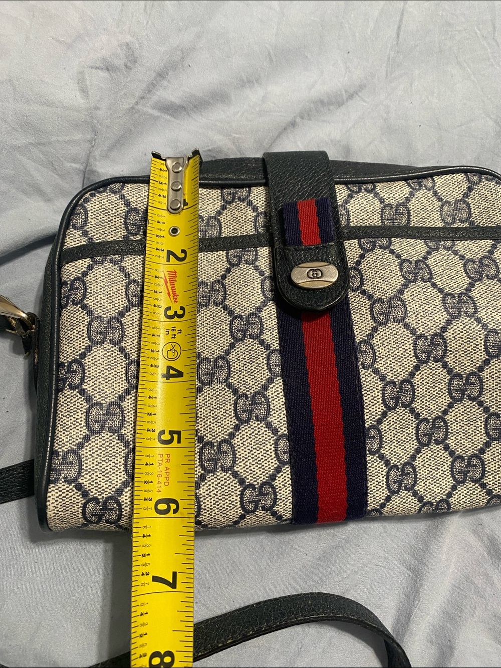 Gucci Beige GG Supreme Canvas Crossbody with Red & Blue Web - Picture 13 of 13
